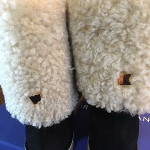 Brand new Stewart Weitzman Nata boot 6.5W